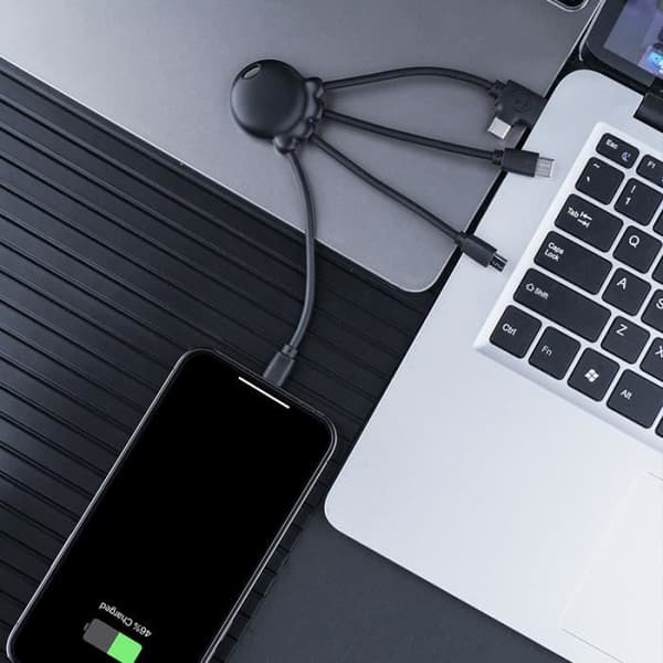 Laddkabel - XOOPAR - Octopus OBP - Multi-anslutningar USB/USB-C/Lightning - Fickformat - 2 års garanti