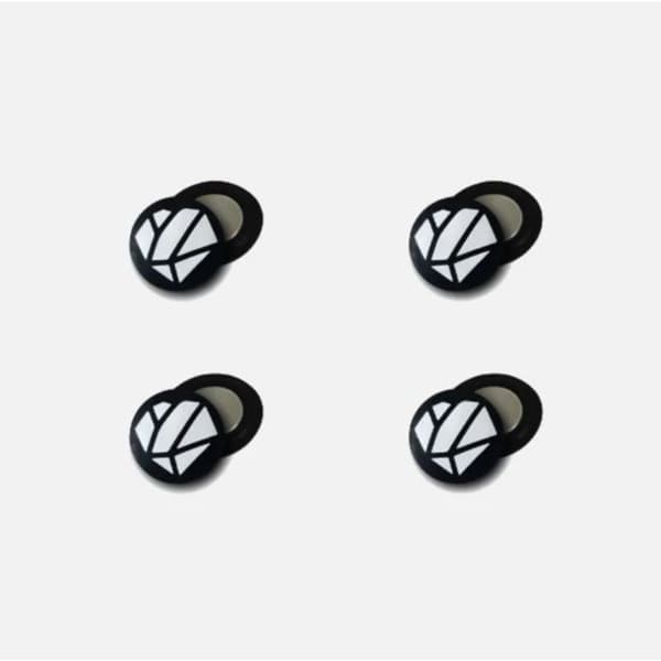 Magneter - SHAPEHEART - Startnummer - Svart - Vit - 4 st