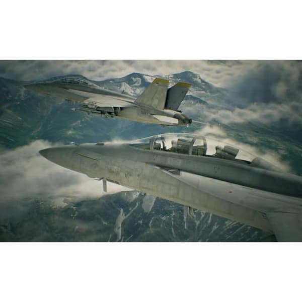 Ace Combat 7: Skies Unknown PS4 spel Arcade Online Multiplayer