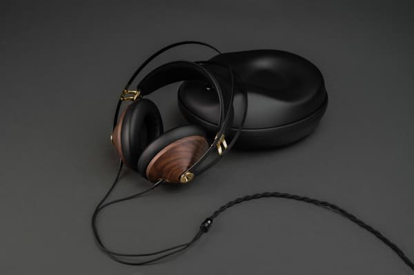 Meze Audio 99 Classics (2nd Gen) (Demo)