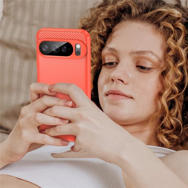 SKALO Google Pixel 10 Pro XL Armor Carbon Cover