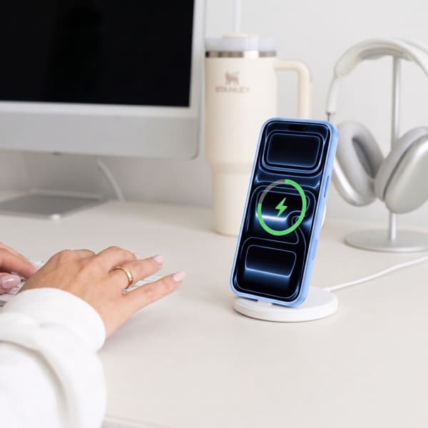Tech-Protect MagPeak MagSafe CC Skal för iPhone 18 Pro Max - Ljusblå