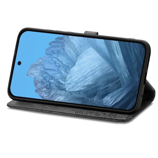 SKALO Mandala Flower Flip Cover til Google Pixel 11 - Sort