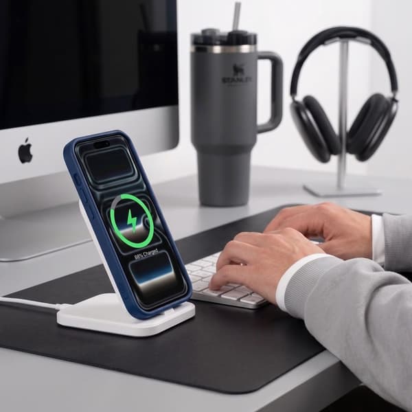 Tech-Protect BasicMag MagSafe Skal för iPhone 18 Pro - Matt Deep Blue