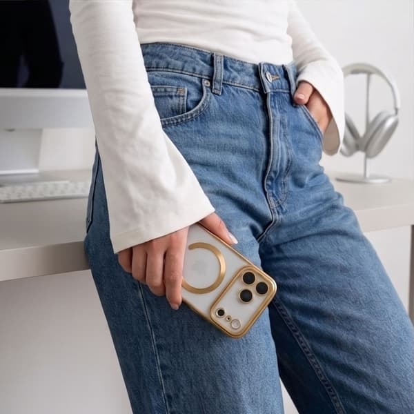 Tech-Protect MagFlex MagSafe Suojakuori sopii iPhone 17 Pro Max - Shiny Gold