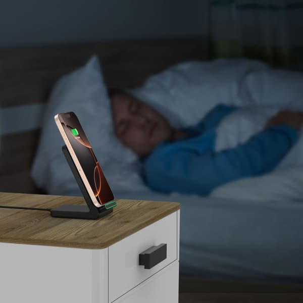 Tech-Protect QI15W-A40 trådløs oplader 15W med USB-C-kabel - Sort