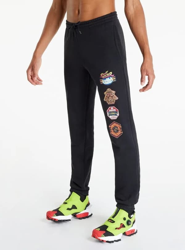REEBOK HERRE SORT PRINT SWEATPANTS XL VALG AF BAGGRUNDE
