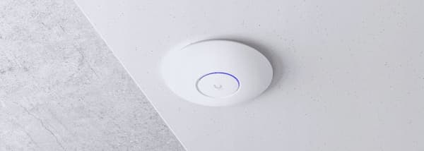 Access Point Ubiquiti UniFi U6 Wi-Fi 6, hvid, op til 140 m²