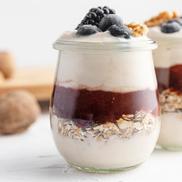 Burk för yoghurt och desserter med lock 130 ml 12 st