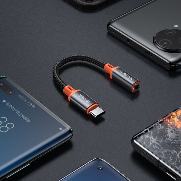 MCDODO USB-C MINI JACK 3.5MM SOVITIN AUX-KAAPELI SAMSUNG APPLE DAC -SOVITTIMEN KÄYTTÖÖN