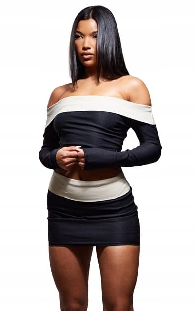 PRETTYLITTLETHING DAMEBLUSE SORT 42 EJU