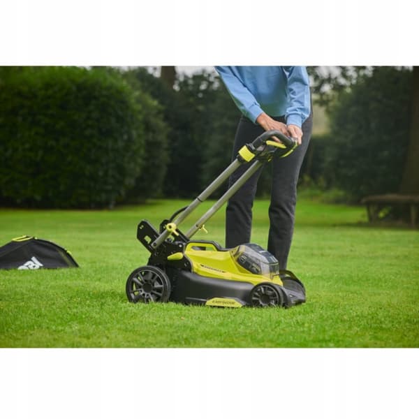 Ryobi Plæneklipper 18V ONE+ 40cm RY18LMX40C-240