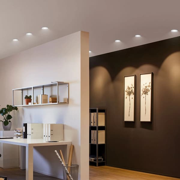 Indbyggede LED-spotlights sæt 3x7W neutral farve roterende hvid downlight