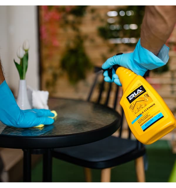 ERLA R1071 TABLE CLEANER 750ml pintojen puhdistusaine