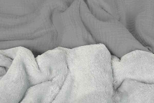 KOALA MUSLIN peitto hupulla 95x95 harmaa