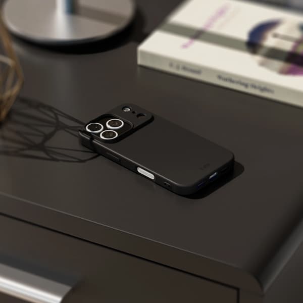 SBS Instinct-etui til iPhone 17 Pro Max - Sort