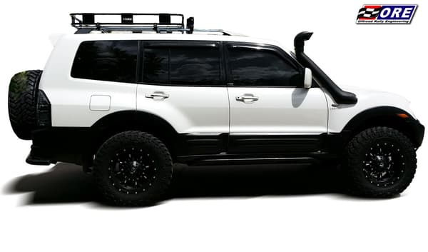 Snorkel Mitsubishi Pajero III (2000-06)