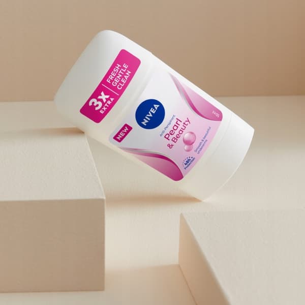 092454 Nivea Perle & Skønhed Antiperspirant stift 50ml