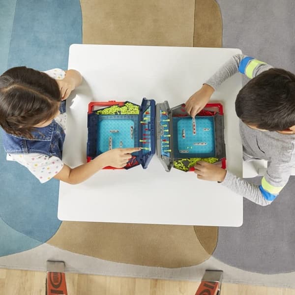 Hasbro F4527 Slagskepp Spelväska