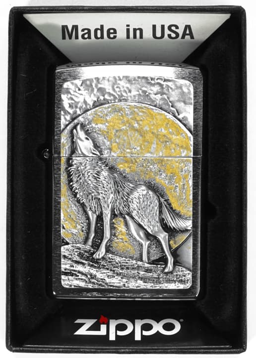 ZIPPO WOLF AT MOONLIGHT 2003038 Lighter
