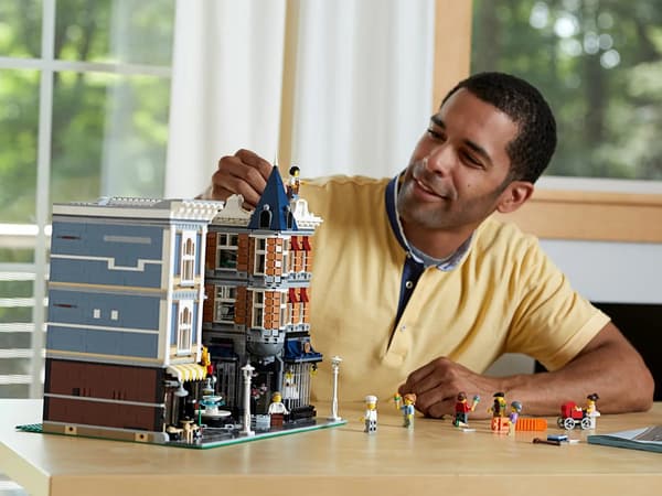 LEGO Creator Expert 10255 Kokoonpanoneliö (L)
