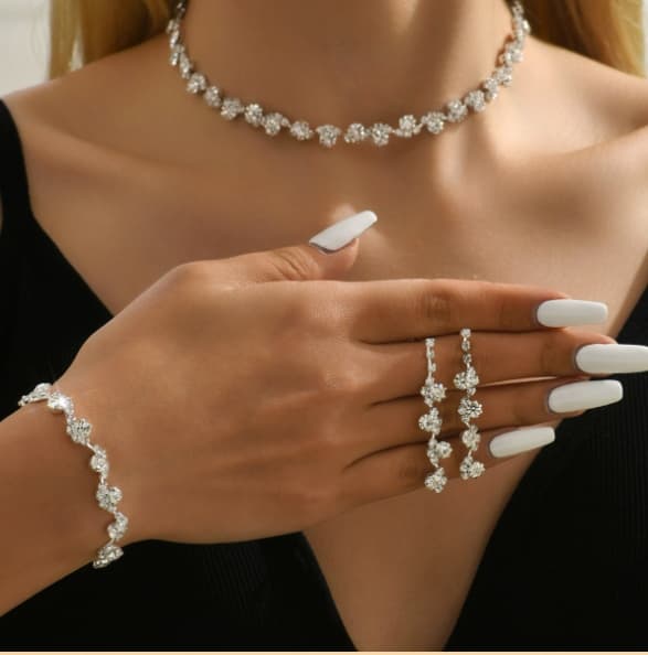 Sæt Øreringe Halskæde Armbånd Bryllup Sølv Rhinsten Elegant B17