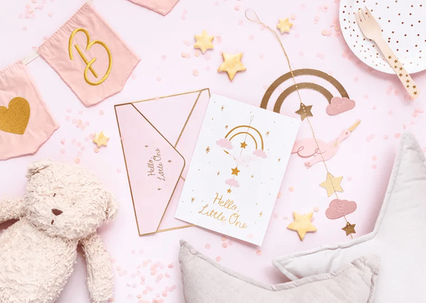 Pink babyshowerkort med vedhæng STORC 14x20