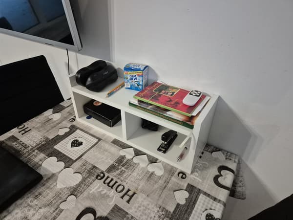 Tola bordpladehylde til bord, skrivebord, kommode