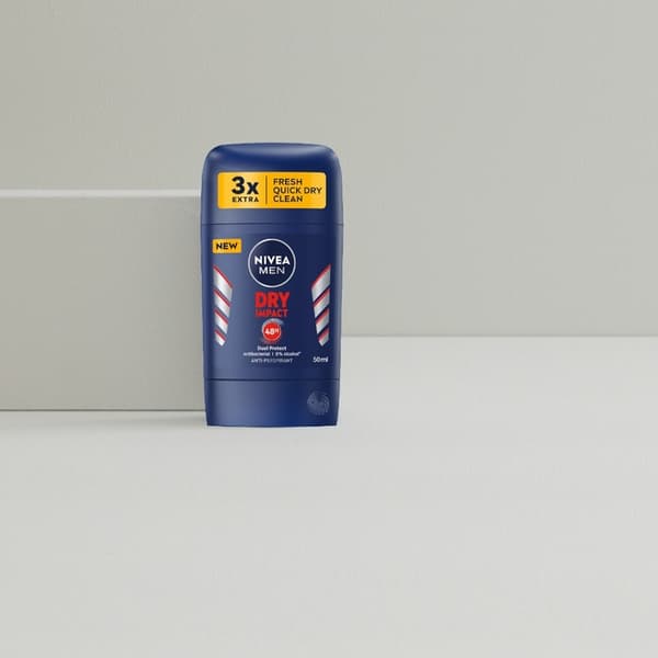 092393 NIVEA Mænd Tør Indvirkning Antiperspirant stift 50ml