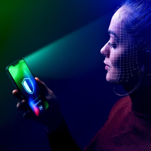 Apple iPhone 16E - 3mk HARDY Ultra Glass