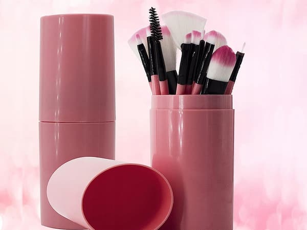 Makeupborstar 12 behållare 120 st GAB_A