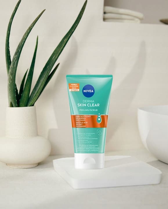 361130 NIVEA Peeling DERMA Imperfectioner