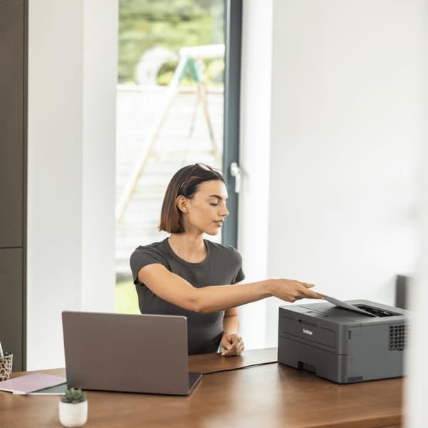 BROTHER HL-L2402D LASERSKRIVARE