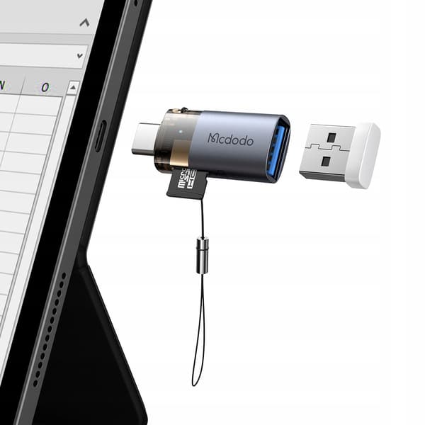 MCDODO USB-A - USB-C -sovitin 512 Gt:n TF-kortinlukija OTG LED