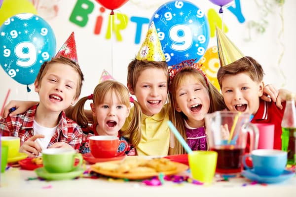 Ballonger med tryck till 9-årsdag ""9"" - 5 st.