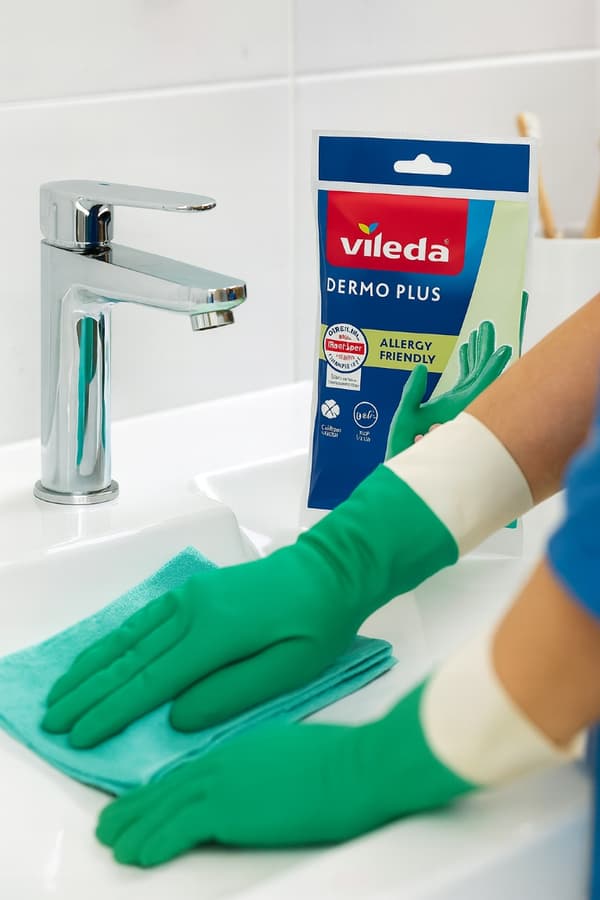 Vileda Dermo Plus hypoallergena nitrilhandskar, storlek L, puderfria