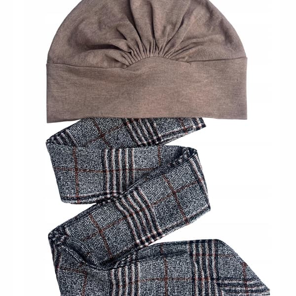 Lena dameturban lysebrun sweater 512 efterår også efter kemoterapi