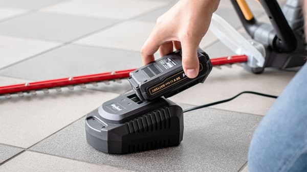 Batteri ackumulator 20V 2Ah Rebel Tools RB-2001