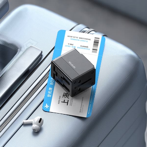 MCDODO USB-OPLADERADAPTER ENGELSK STIK USA UK EU US