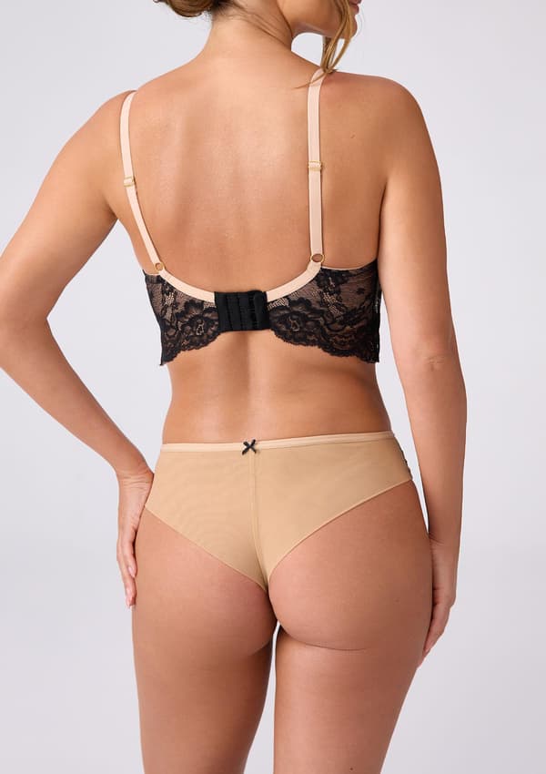 Halvstyv push-up bh av longline-typ - Capri 70E