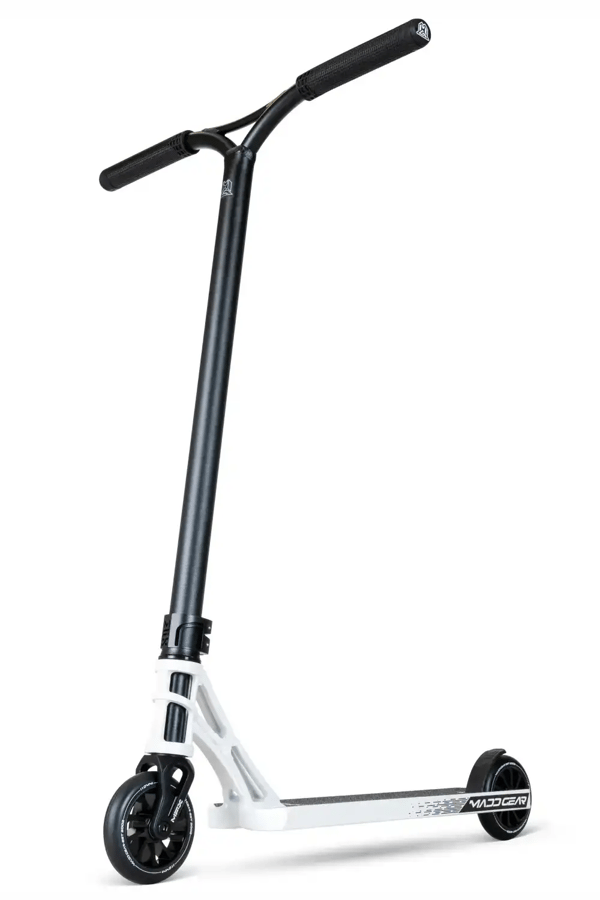 MGP MGX 500 Trick Scooter | Vit Pärla