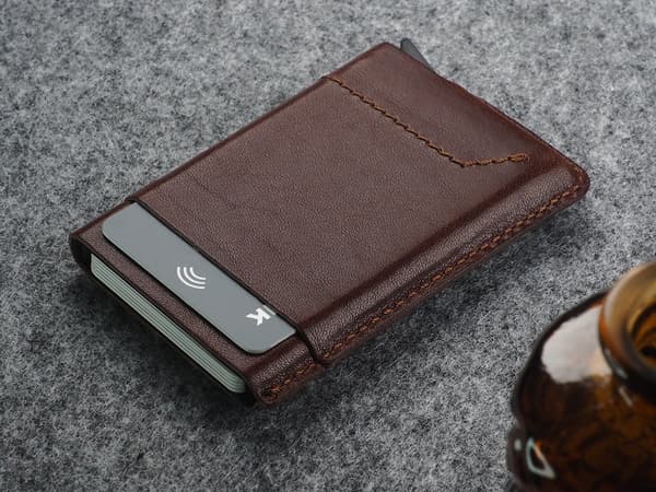 GOBI-lompakko kasviparkitusta nahasta, Nomad Brown