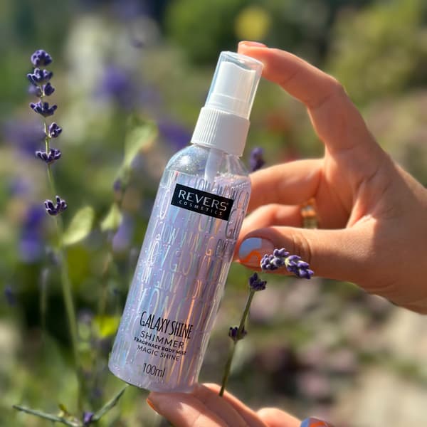 Revers GALAXY SHINE duftmist med lysende partikler