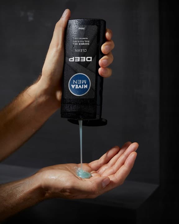 298764 NIVEA Deep Clean Brusegel 250 ml