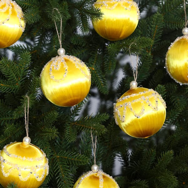 Sæt med gyldne StarryLights julekugler - elegant julepynt