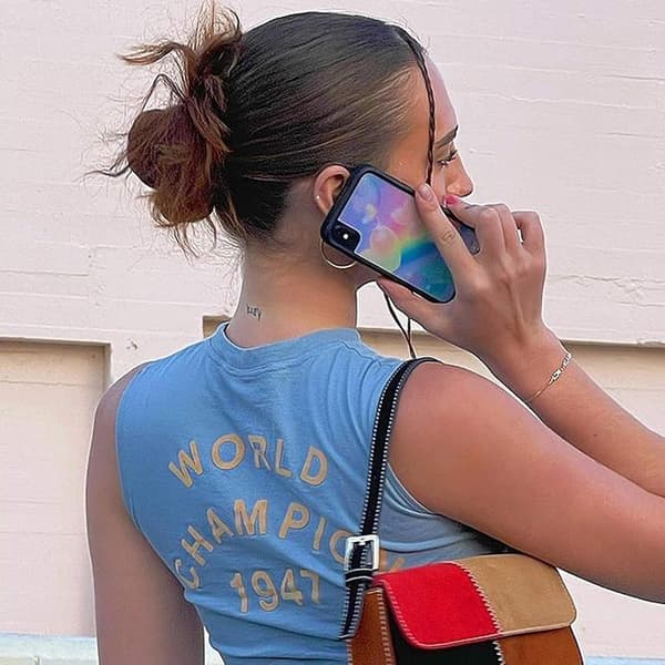 ETUI TIL APPLE IPHONE 12 PRO MAX 6,7' FARVERIG BAGSIDER MED HJERTER SØDE OG SØDE