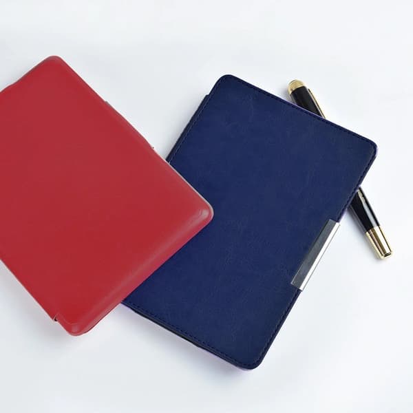 Smart Case Kindle Paperwhite 1/2/3 -tulostimelle (musta)