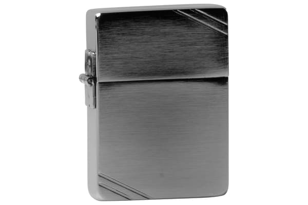 ZIPPO REPLIKA 1935 MED SKRÅSTÆRKER 60001577 lighter