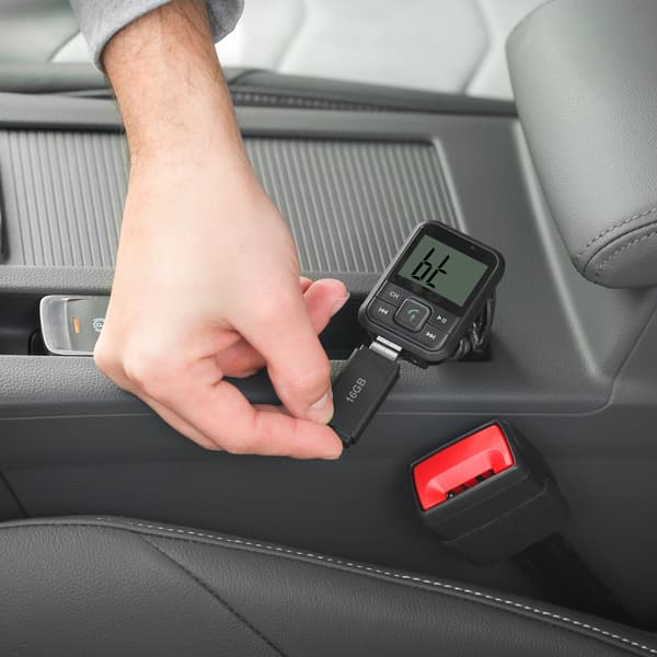 FM-sändare Bluetooth AUX USB microSD laddare