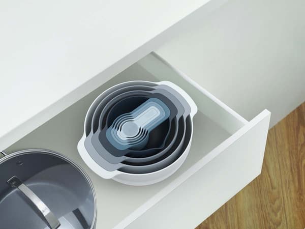 Nest 9 Plus Sky Joseph Joseph -keittiösetti Mittakupit Siivilä